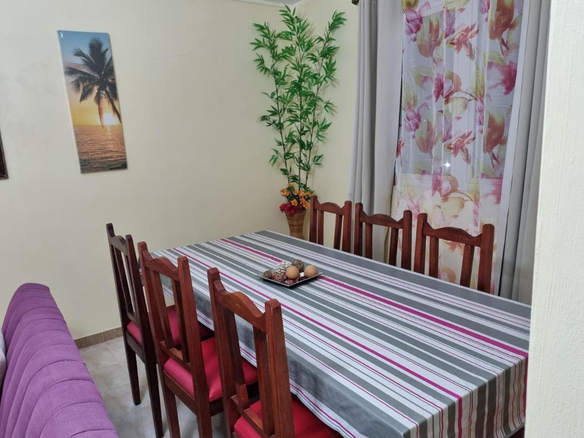 Villa Bungaroo Pereybere Beach Екстер'єр фото
